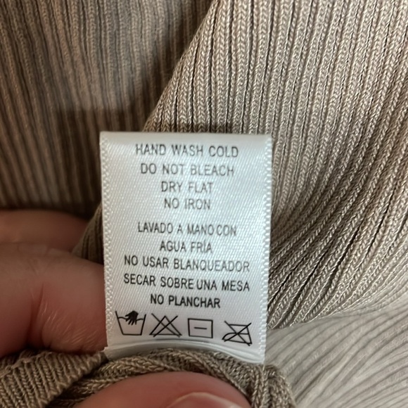 Love Tree size Large Tan Color Super Stretchy Spaghetti Strap Thong Bodysuit - Picture 10 of 10